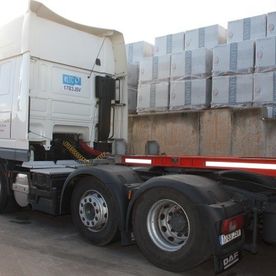 Transportes Alfredo Roig Fons S.L.U camión de mercancías cargado